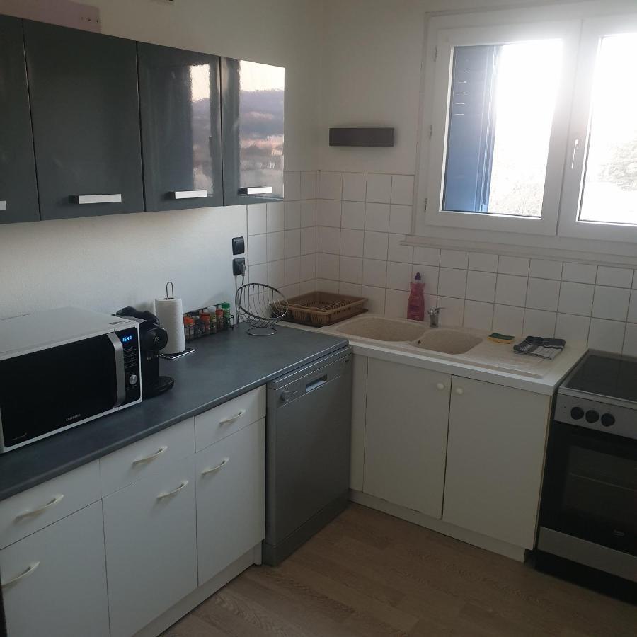 Appartement 2 Chambres Proche Gare Besançon Eksteriør bilde